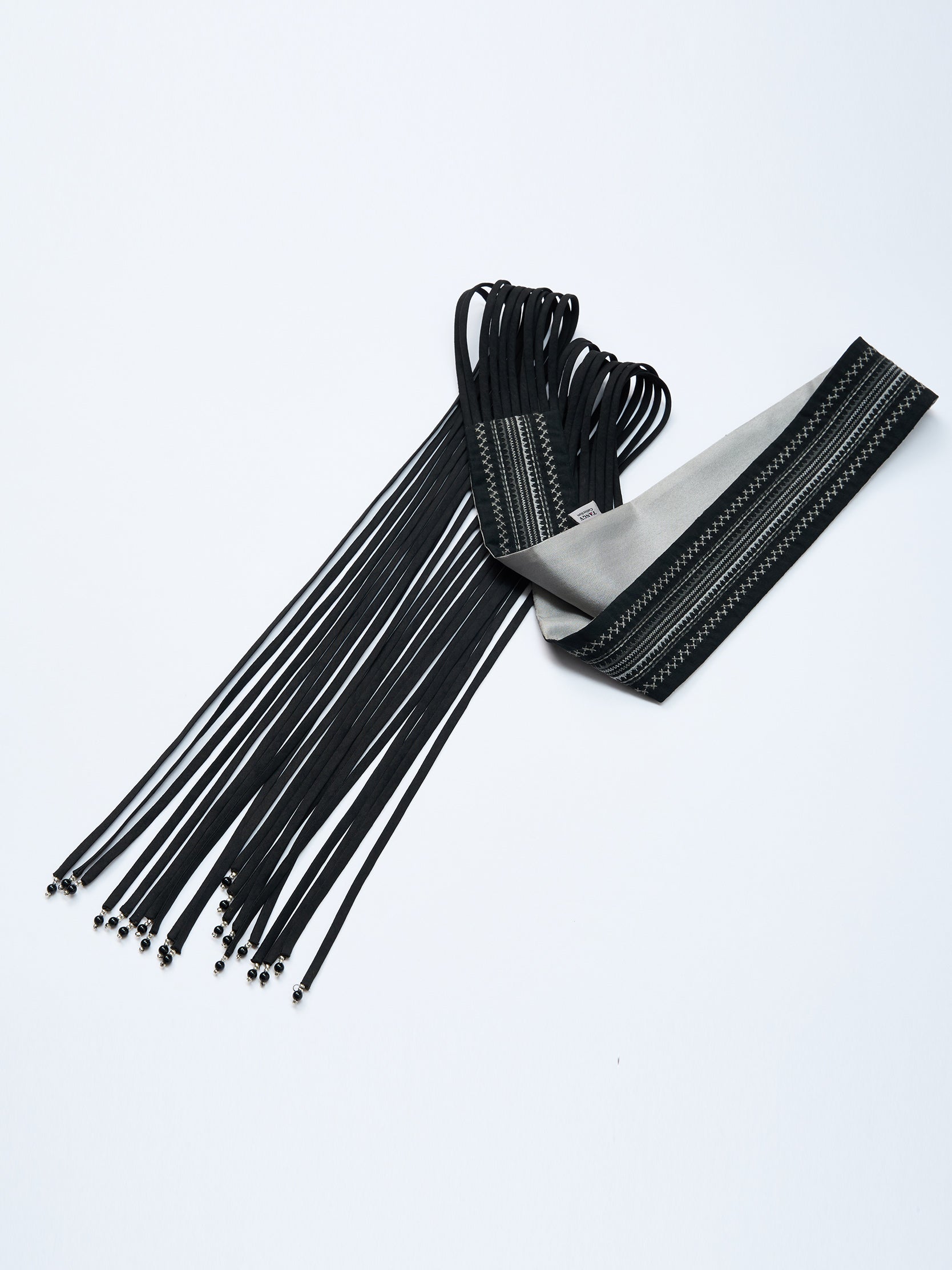 Gambiered canton silk embroidered beaded fringed neckwear