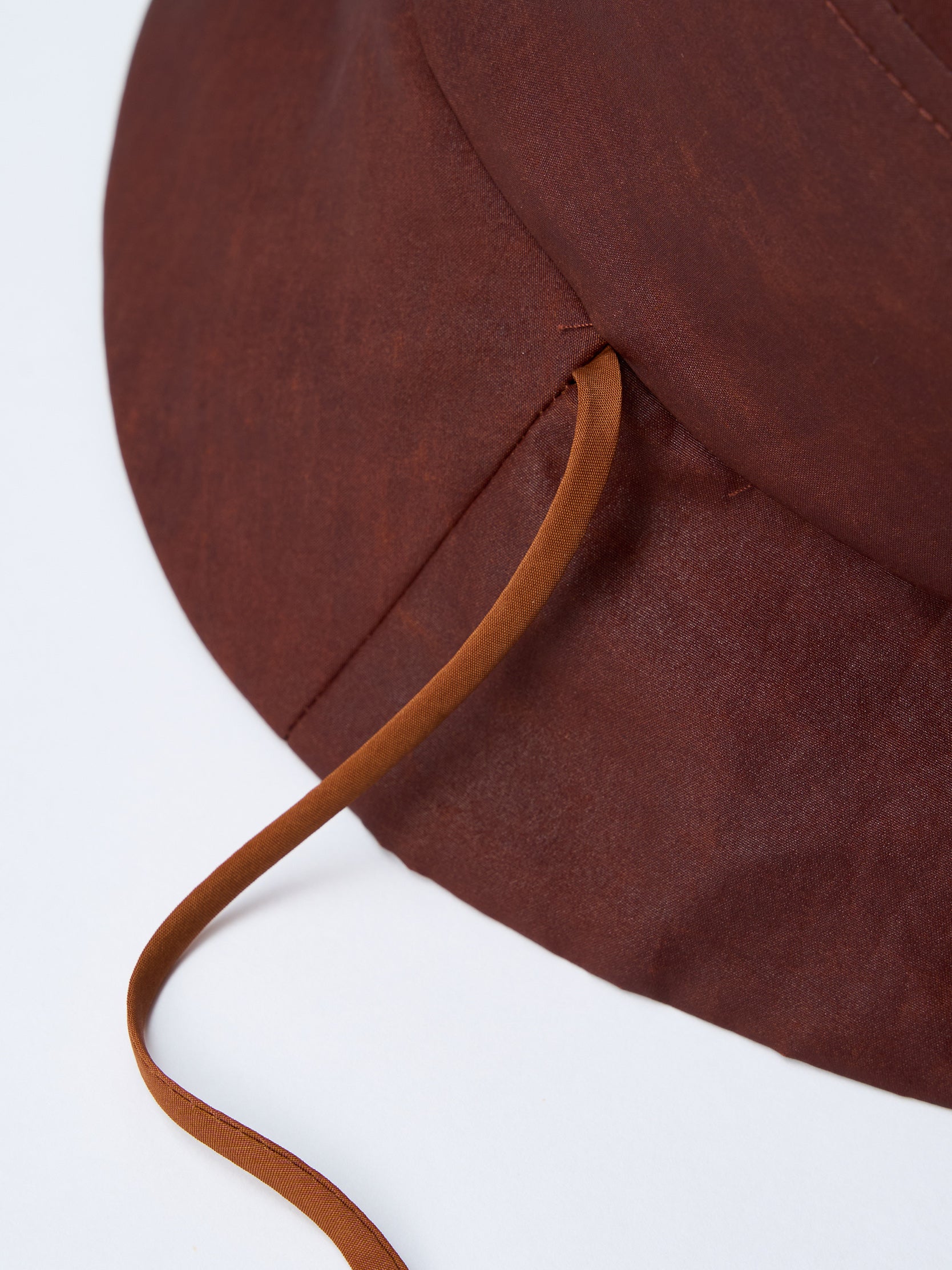 Gambiered canton silk drawstring hat