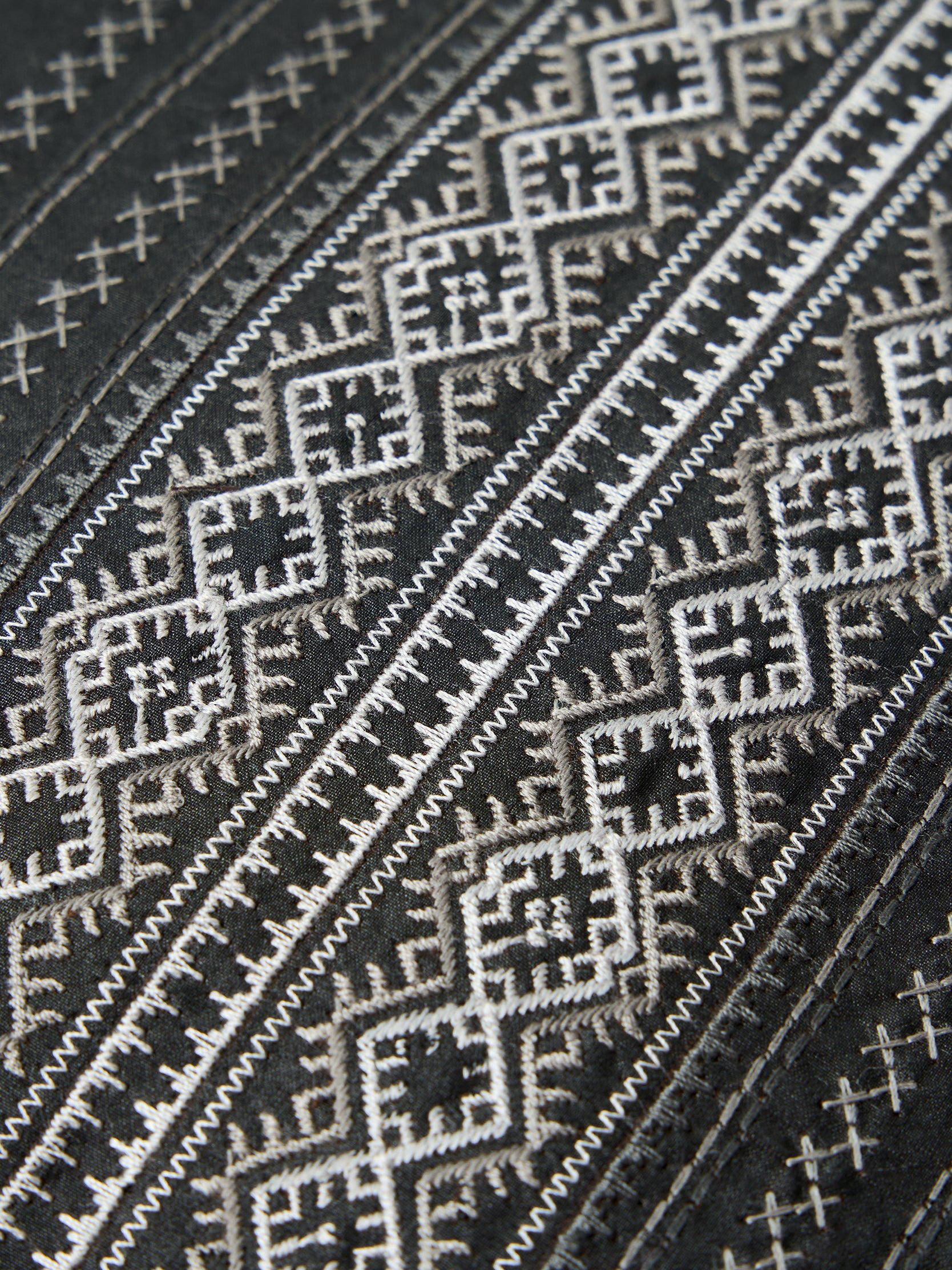 Gambiered canton silk embroidered handbag