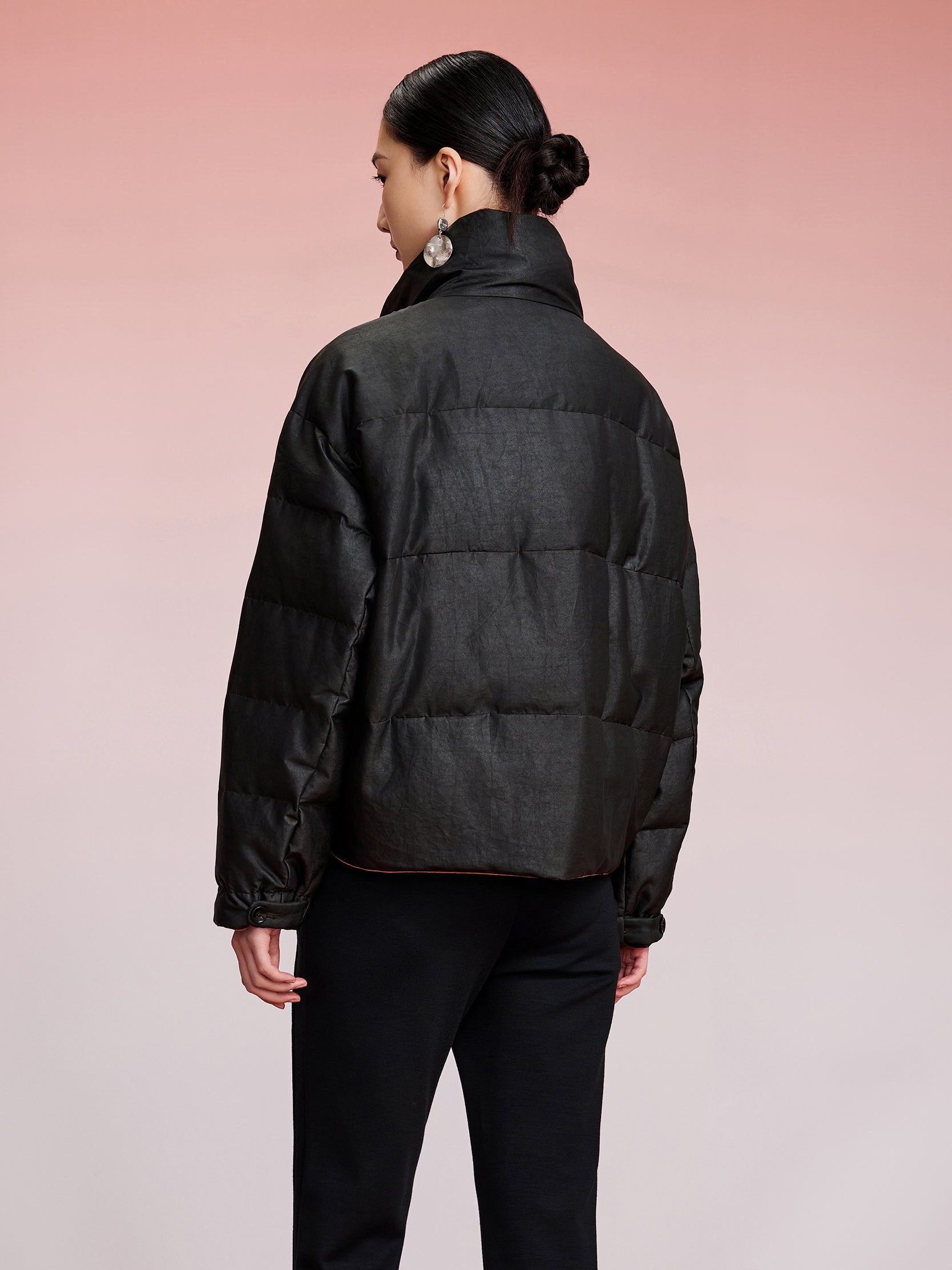 Gambiered canton silk gold zipper short down coat