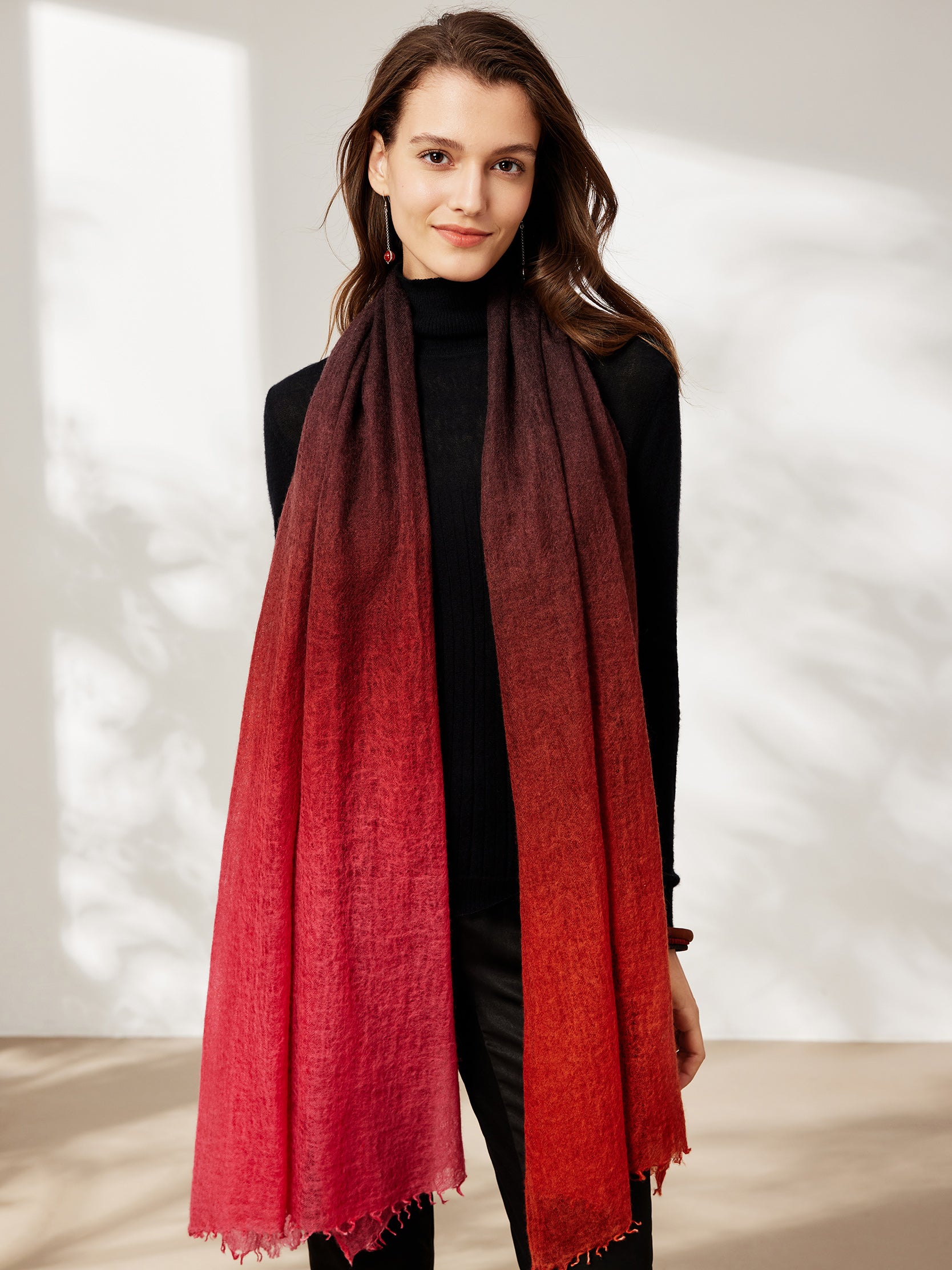 Long cashmere gradient scarf